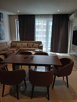 Kirayə verilir 2 otaqlı mənzil 100 m²