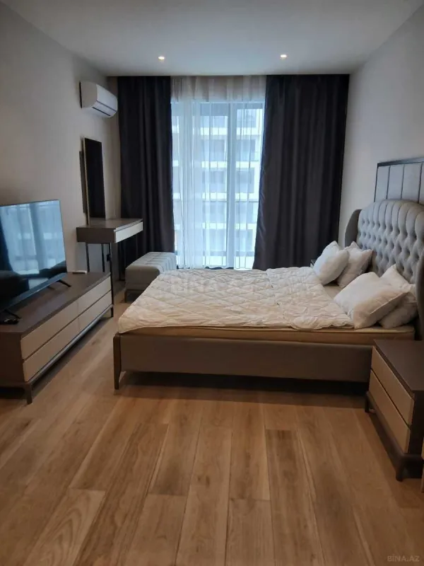 Kirayə verilir 2 otaqlı mənzil 100 m²
