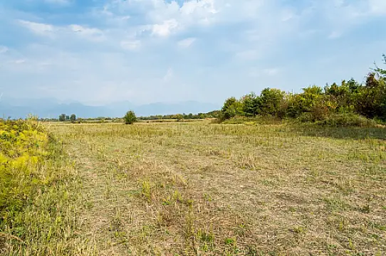 Satılır torpaq sahəsi 240 m²