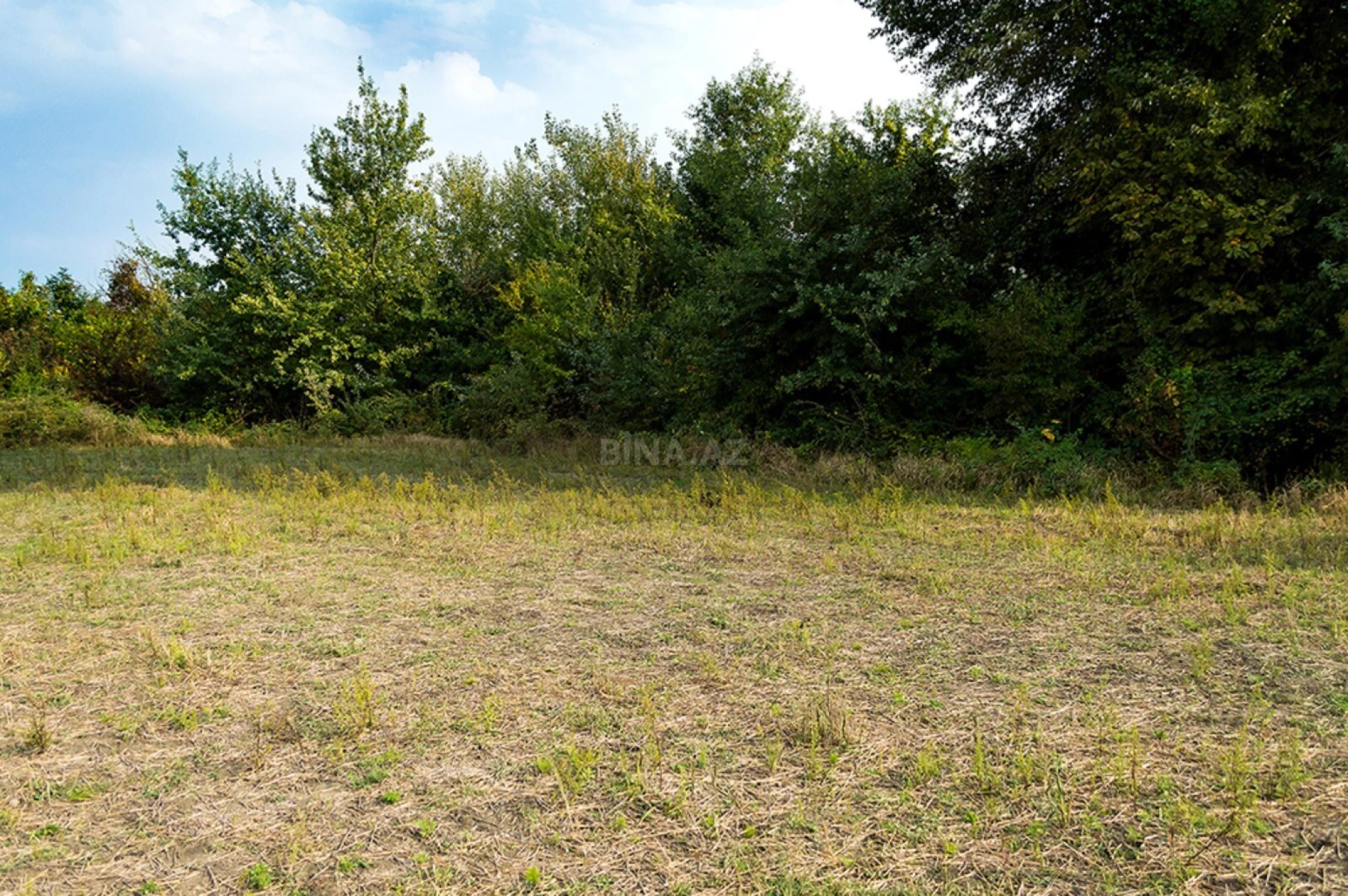 Satılır torpaq sahəsi 240 m²