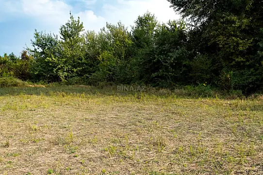 Satılır torpaq sahəsi 240 m²