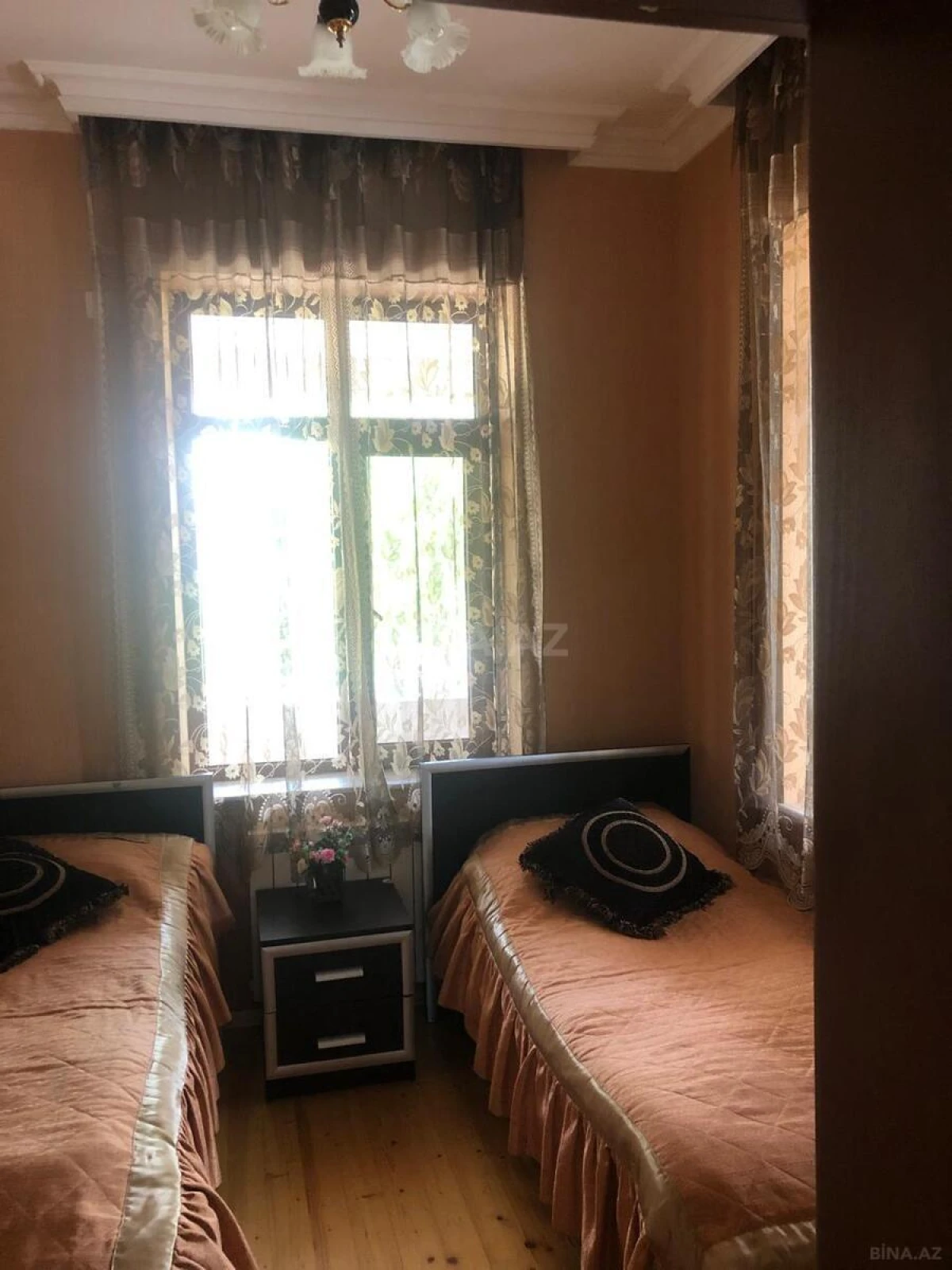 Kirayə verilir 6 otaqlı həyət evi 220 m²