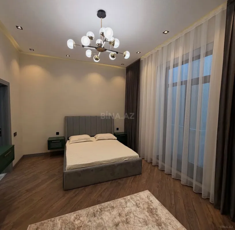 Satılır 4 otaqlı həyət evi 140 m²