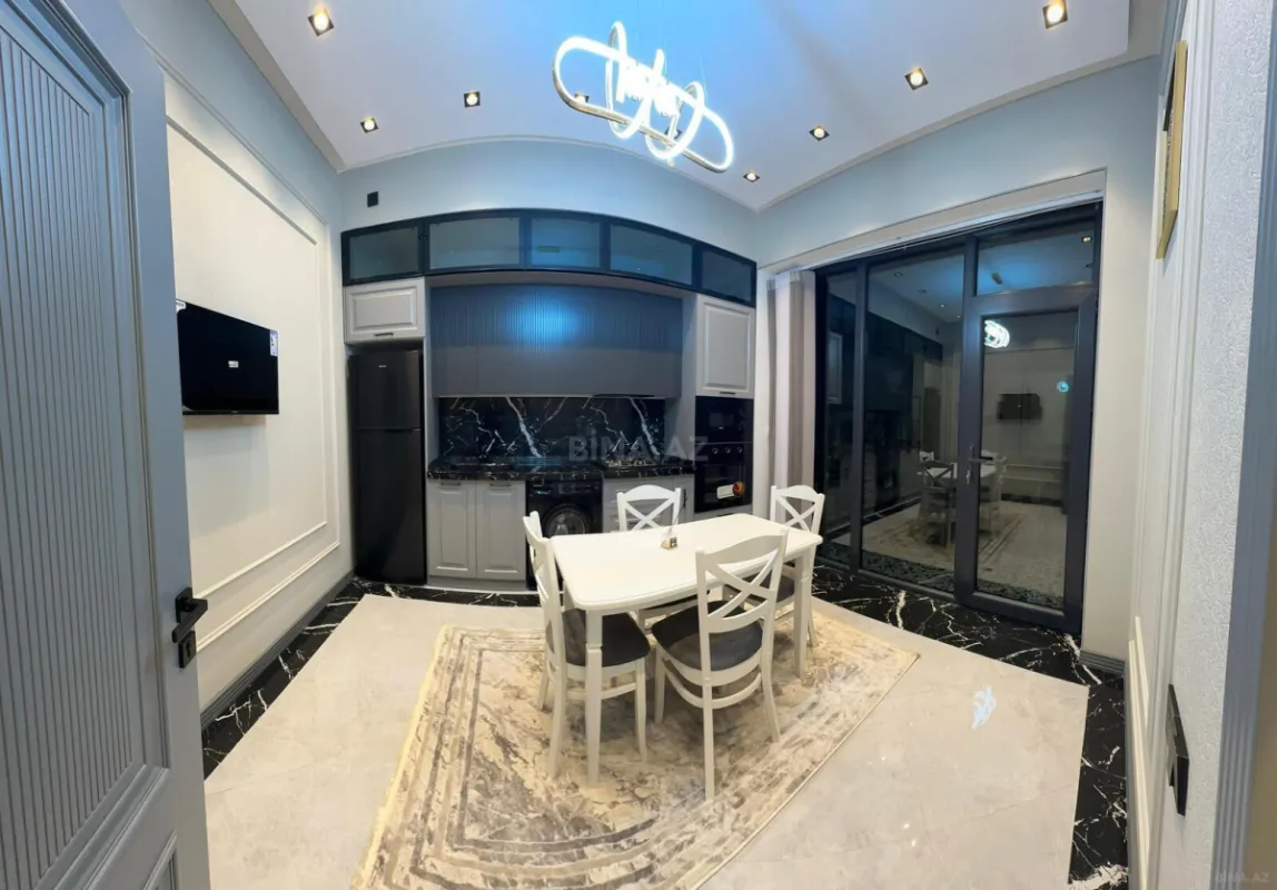 Satılır 4 otaqlı həyət evi 140 m²