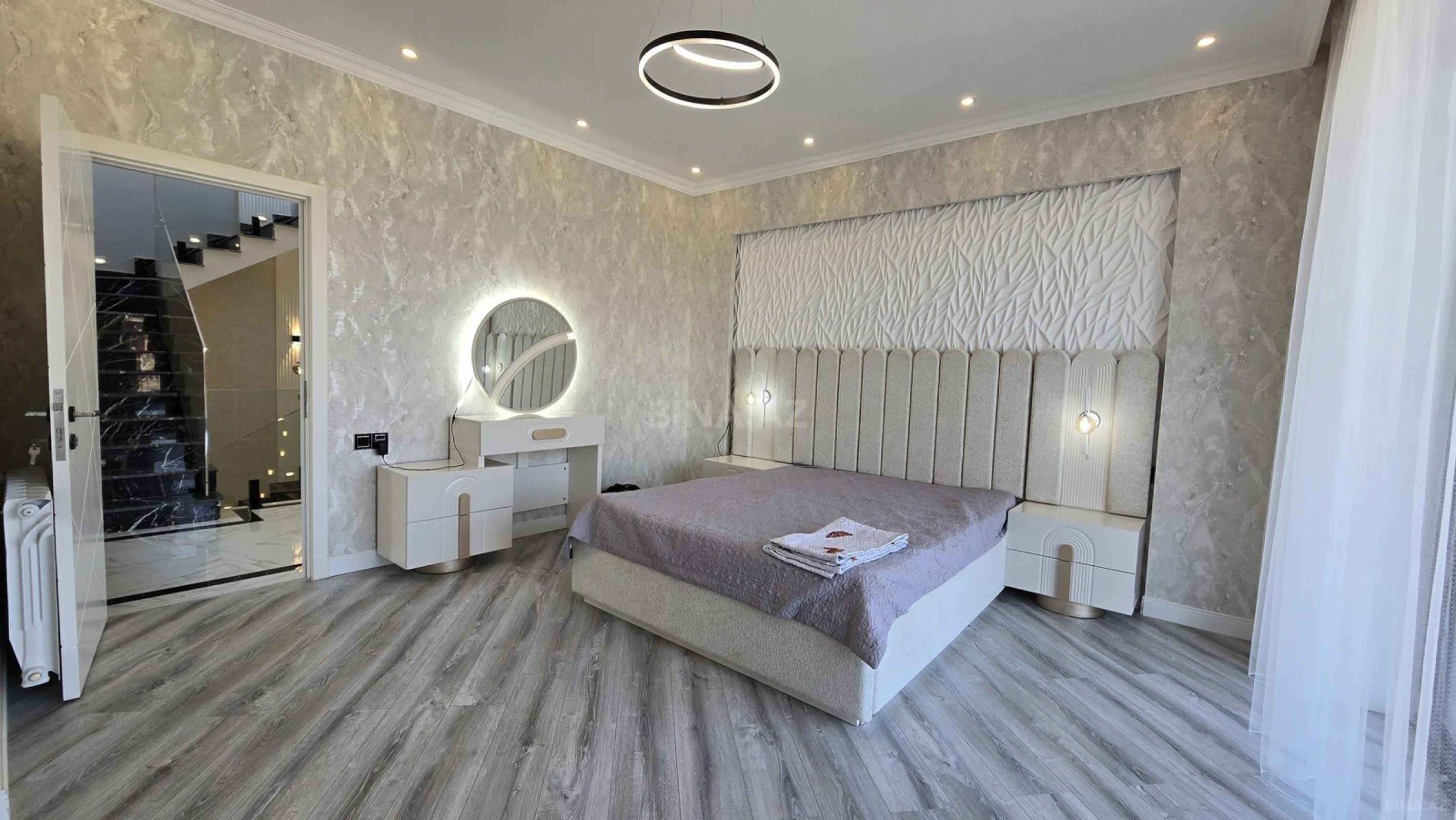 Kirayə verilir 4 otaqlı həyət evi 300 m²