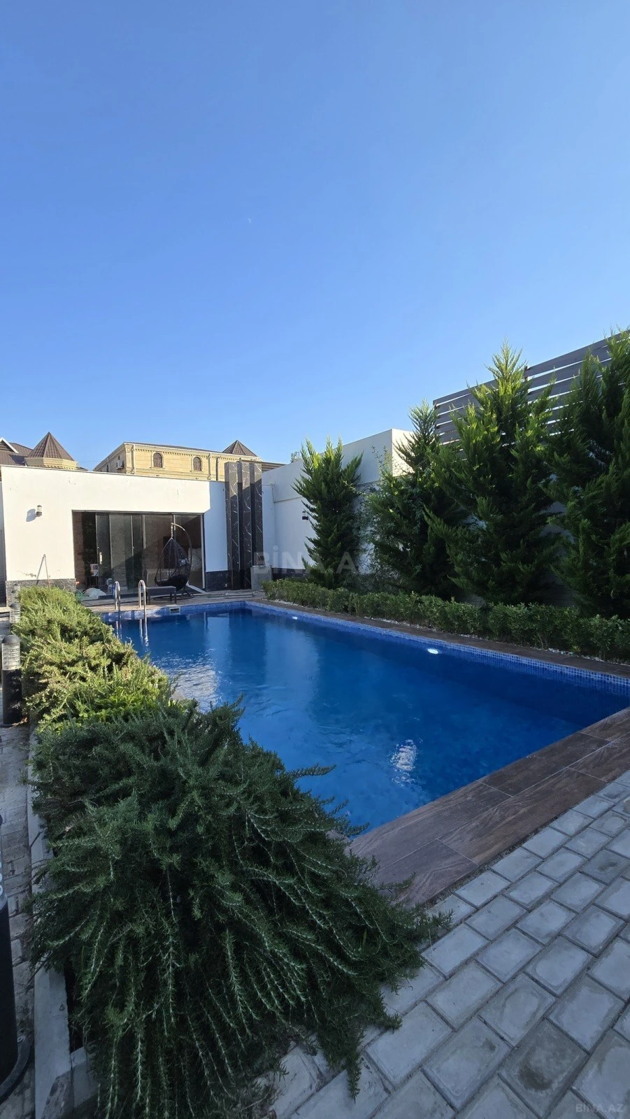 Kirayə verilir 4 otaqlı həyət evi 300 m²