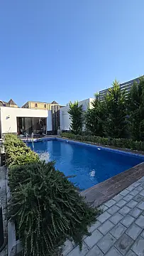 Kirayə verilir 4 otaqlı həyət evi 300 m²