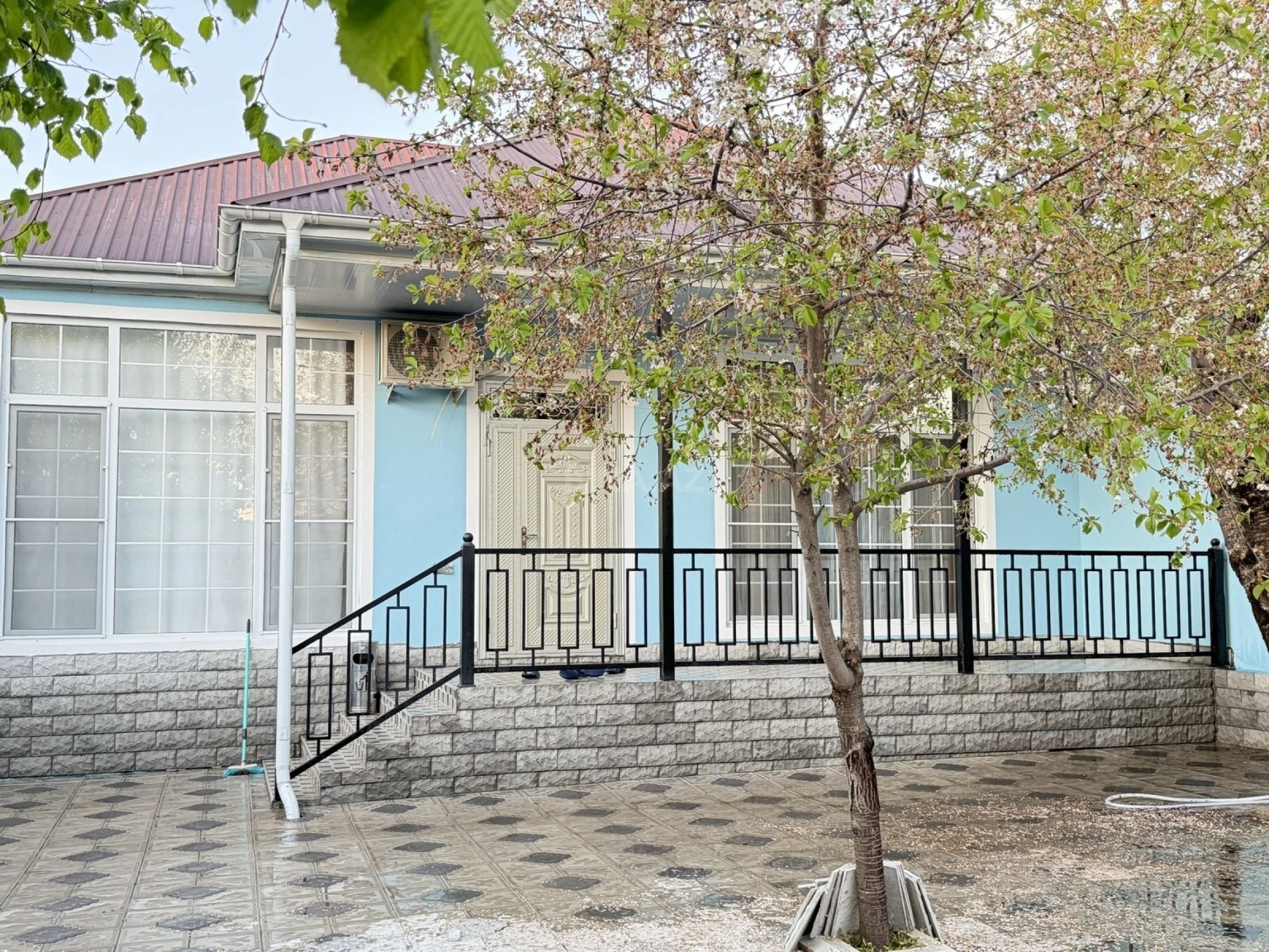 Kirayə verilir 4 otaqlı həyət evi 100 m²