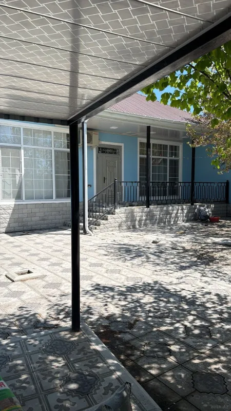 Kirayə verilir 4 otaqlı həyət evi 100 m²