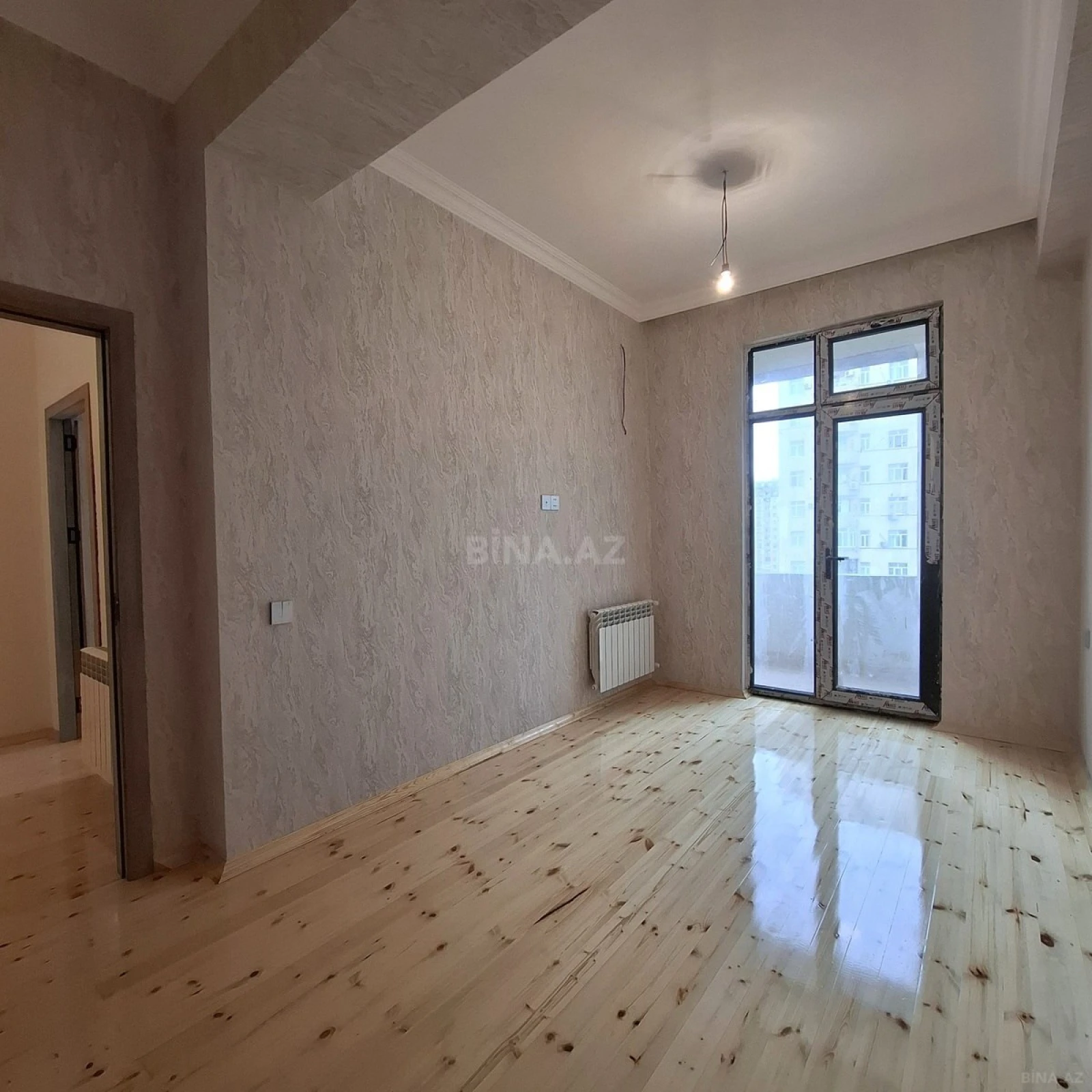 Satılır 2 otaqlı mənzil 63 m²