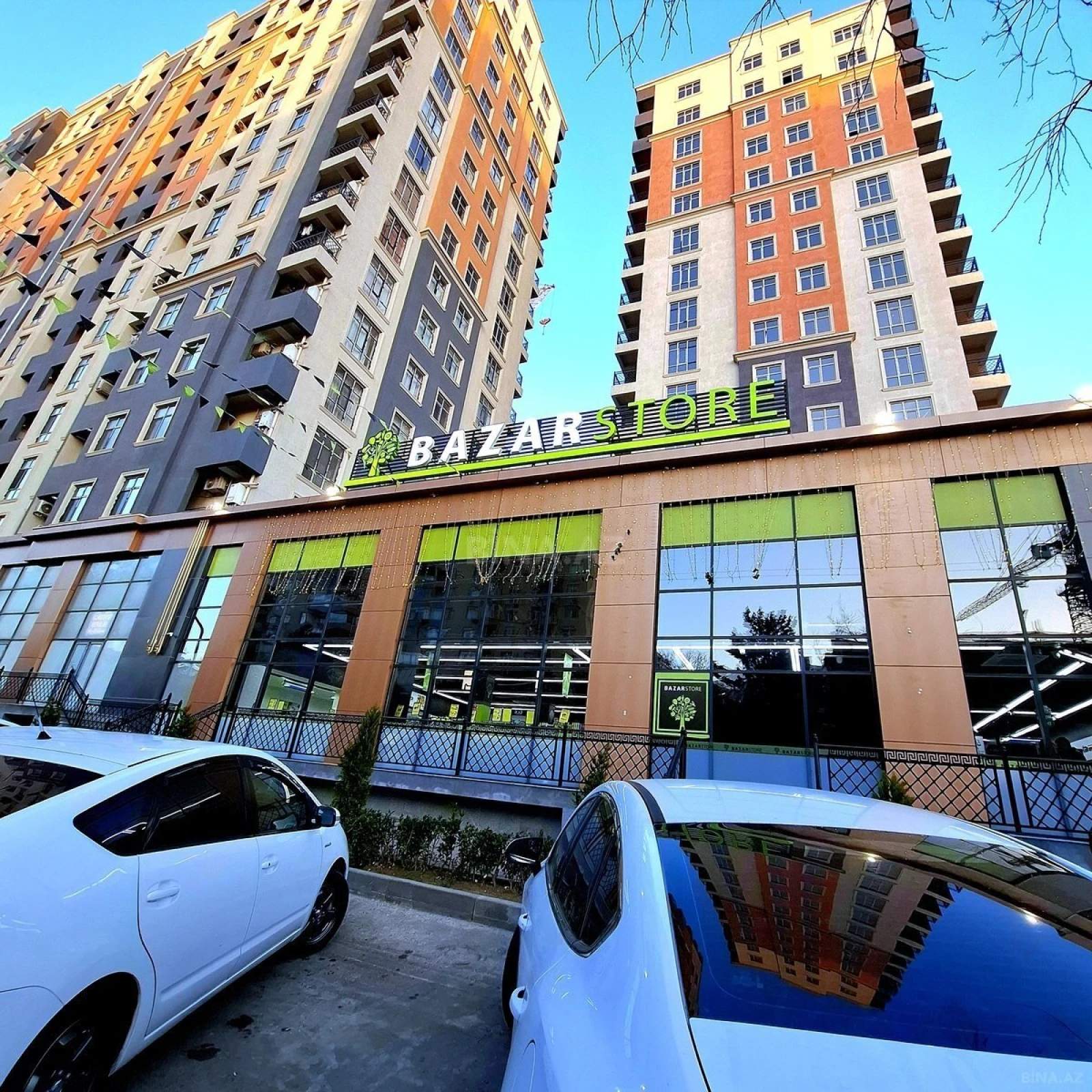Satılır 2 otaqlı mənzil 63 m²