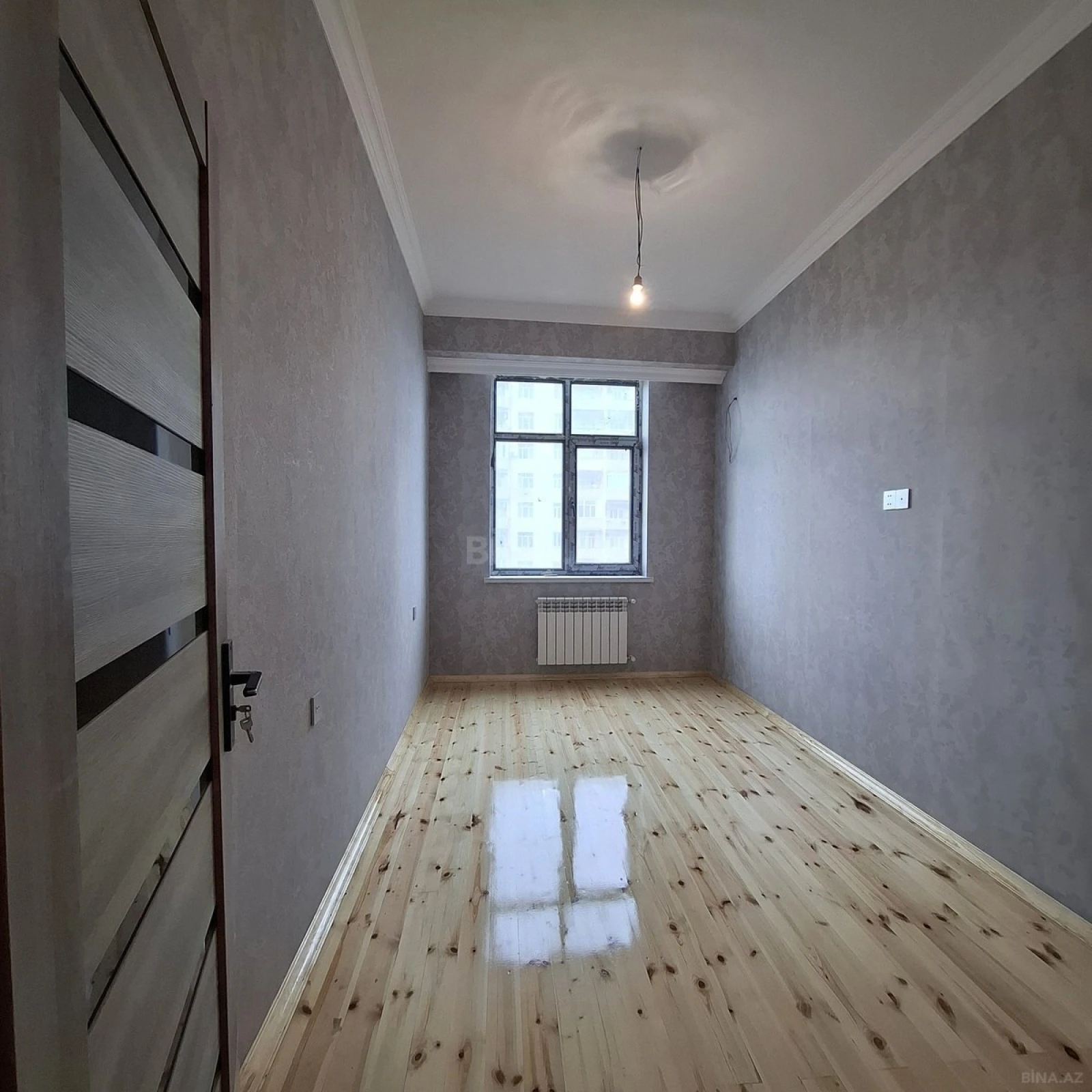 Satılır 2 otaqlı mənzil 63 m²