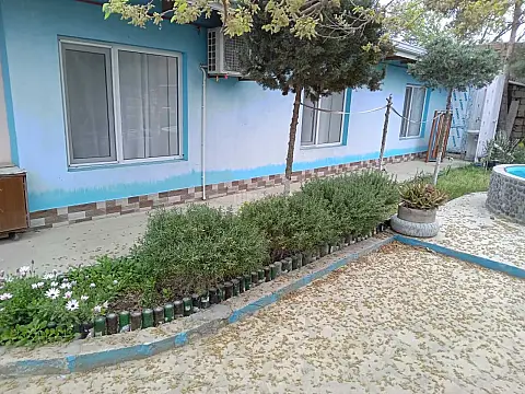 Kirayə verilir 3 otaqlı həyət evi 90 m²