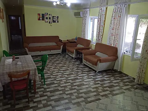 Kirayə verilir 3 otaqlı həyət evi 90 m²