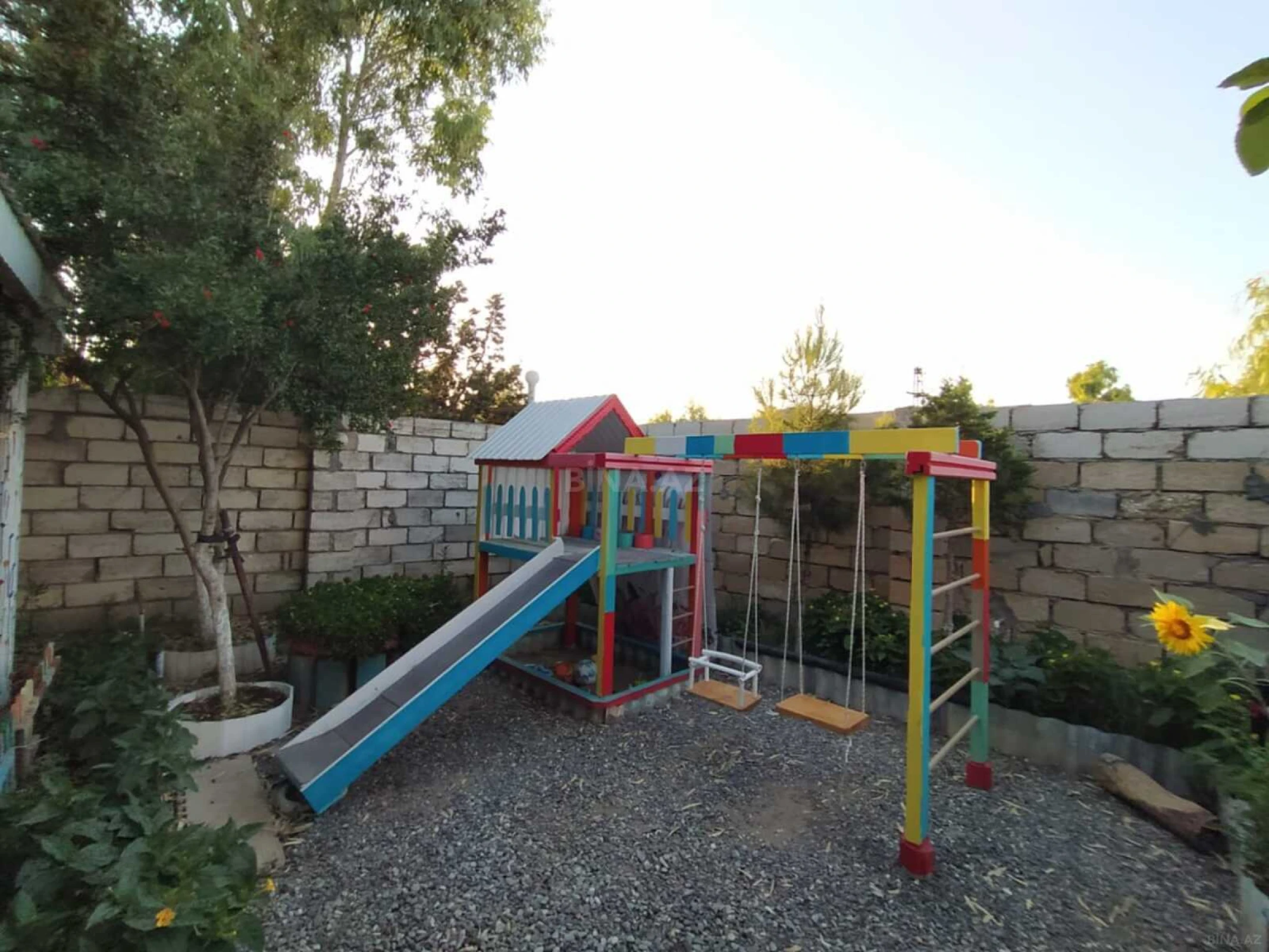 Kirayə verilir 3 otaqlı həyət evi 90 m²