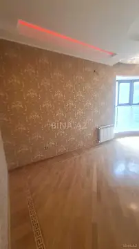 Satılır 3 otaqlı mənzil 138 m²