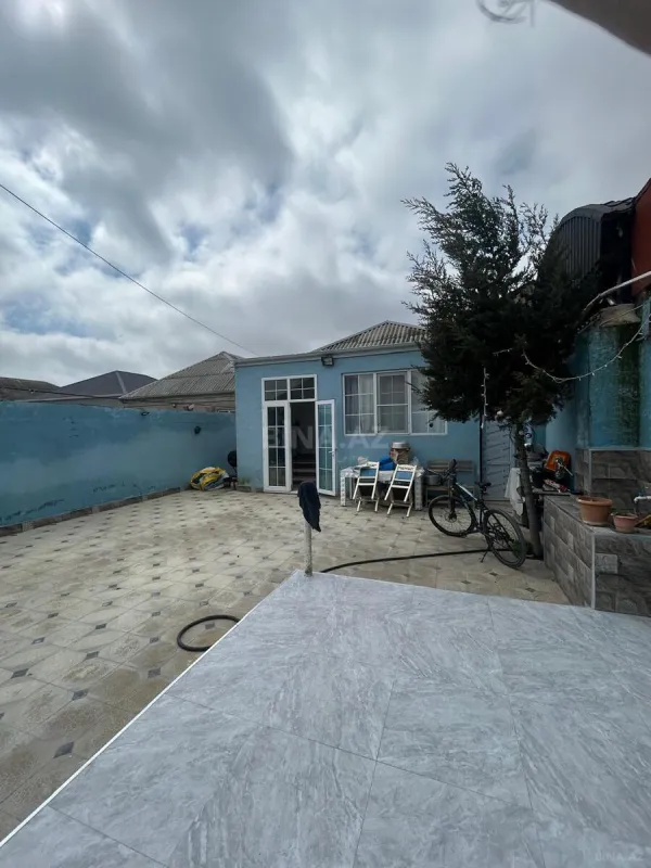 Satılır 3 otaqlı həyət evi 100 m²