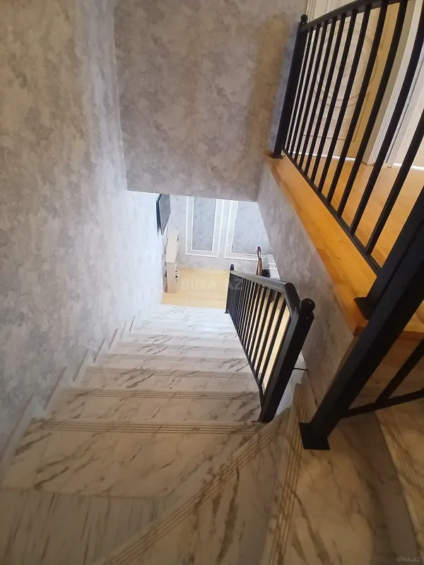 Satılır 4 otaqlı həyət evi 110 m²
