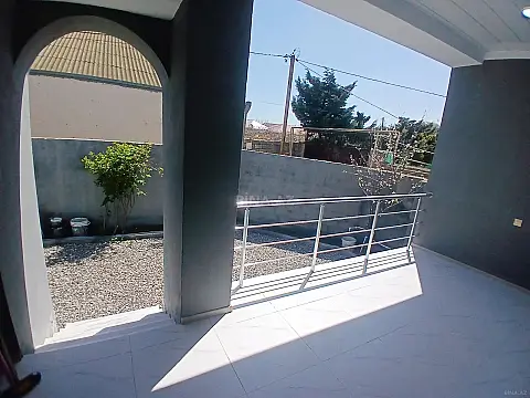 Satılır 3 otaqlı həyət evi 100 m²