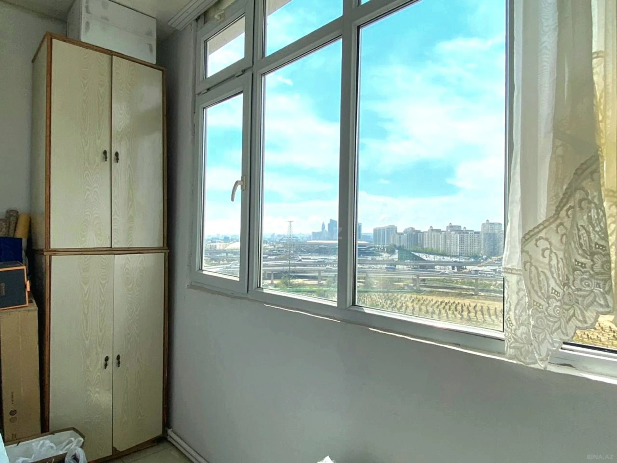 Satılır 2 otaqlı mənzil 70 m²