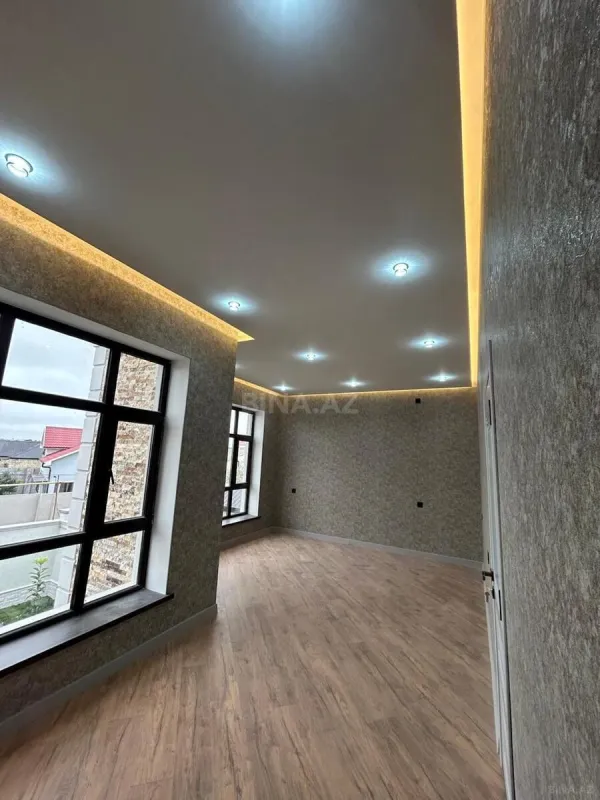 Satılır 4 otaqlı həyət evi 150 m²