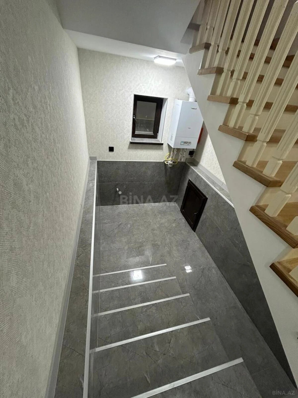 Satılır 4 otaqlı həyət evi 150 m²