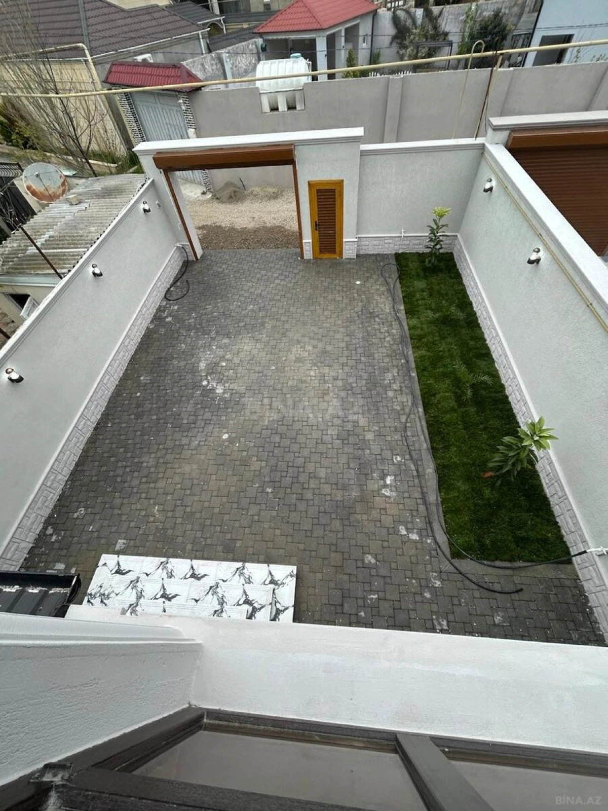 Satılır 4 otaqlı həyət evi 150 m²