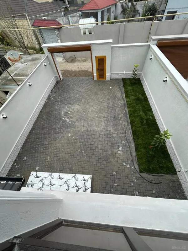 Satılır 4 otaqlı həyət evi 150 m²