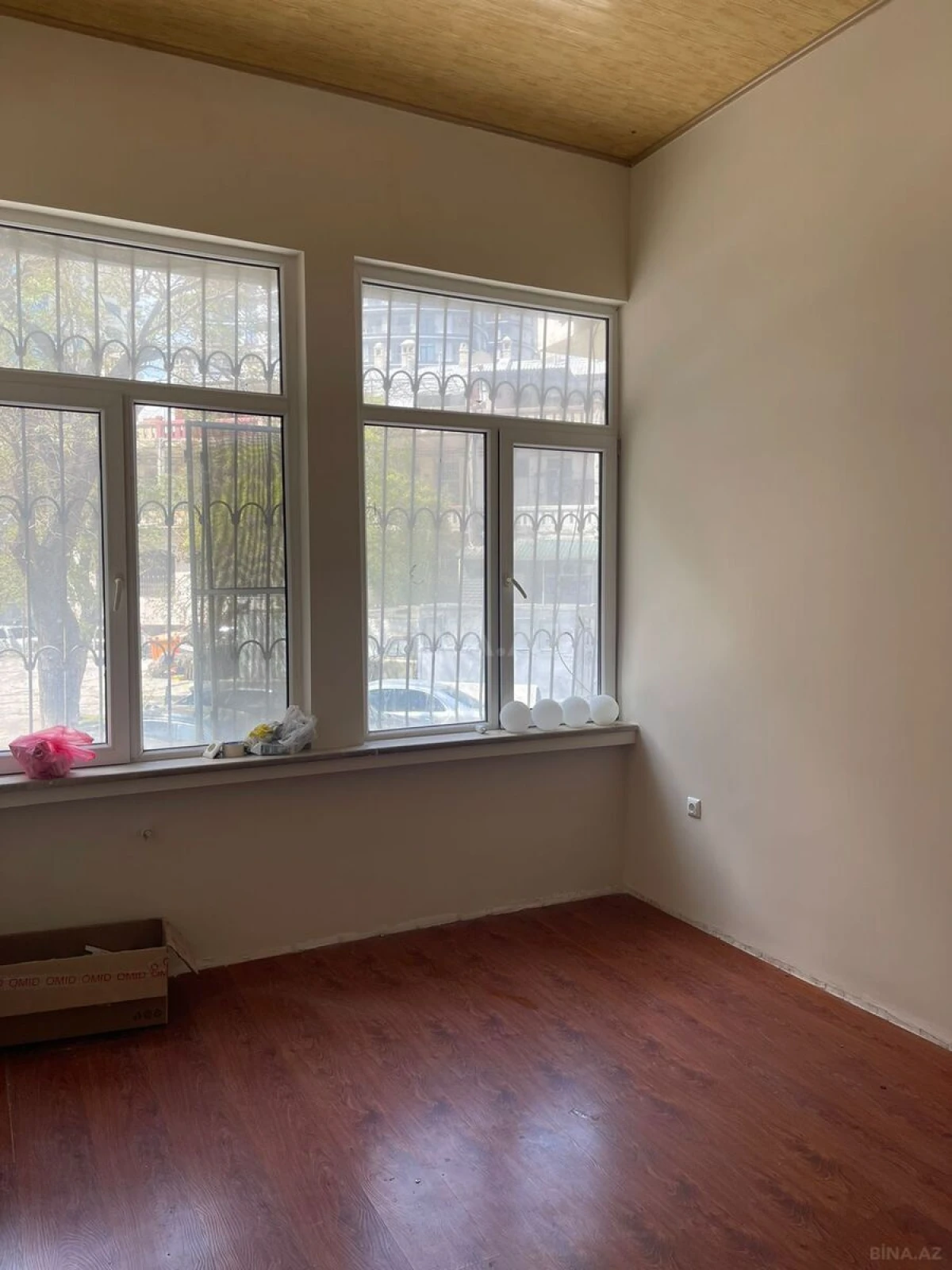 Kirayə verilir 5 otaqlı ofis 165 m²