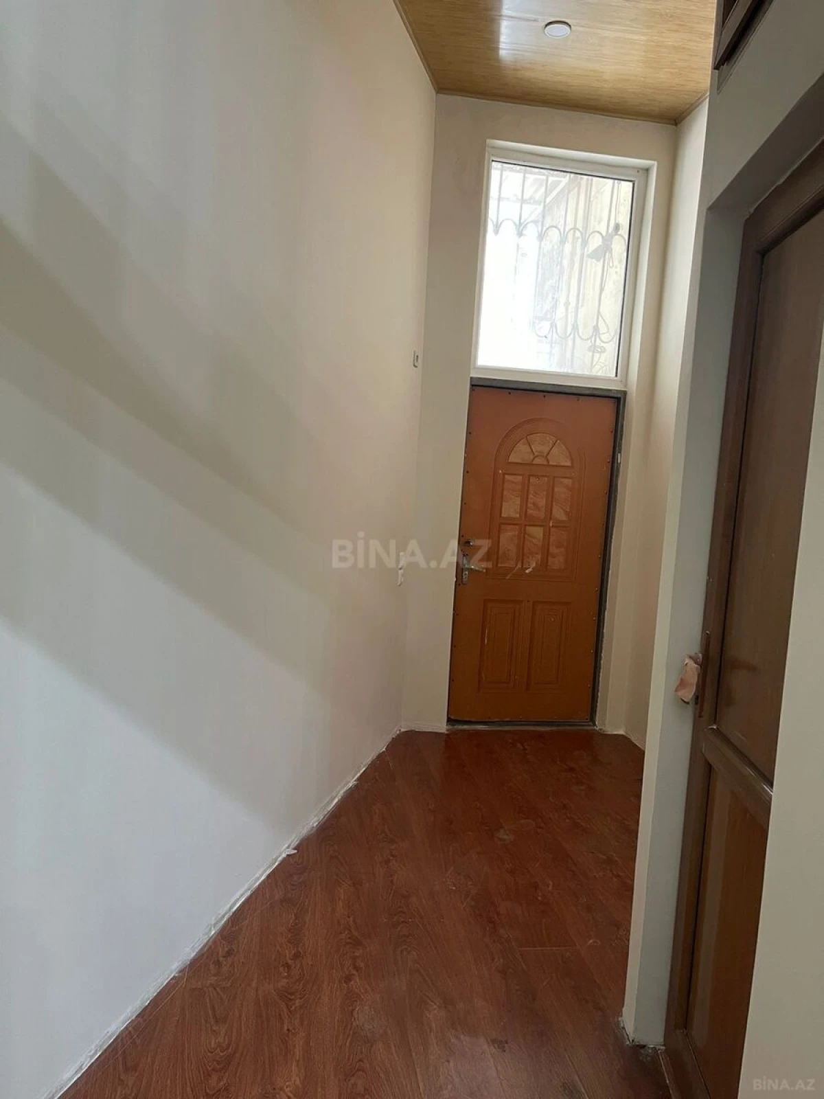 Kirayə verilir 5 otaqlı ofis 165 m²