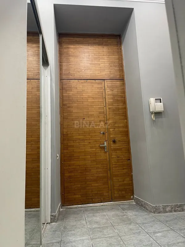 Kirayə verilir 5 otaqlı ofis 165 m²