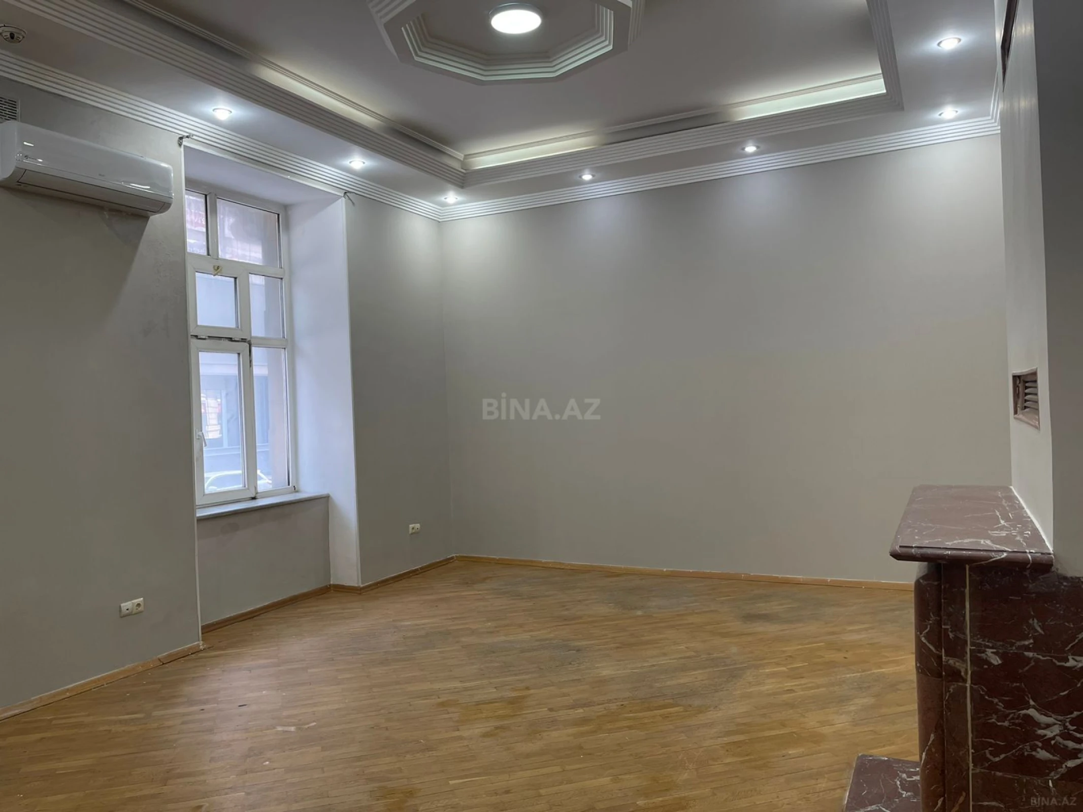 Kirayə verilir 5 otaqlı ofis 165 m²