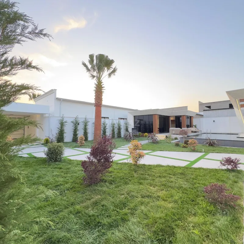 Satılır 6 otaqlı həyət evi 400 m²