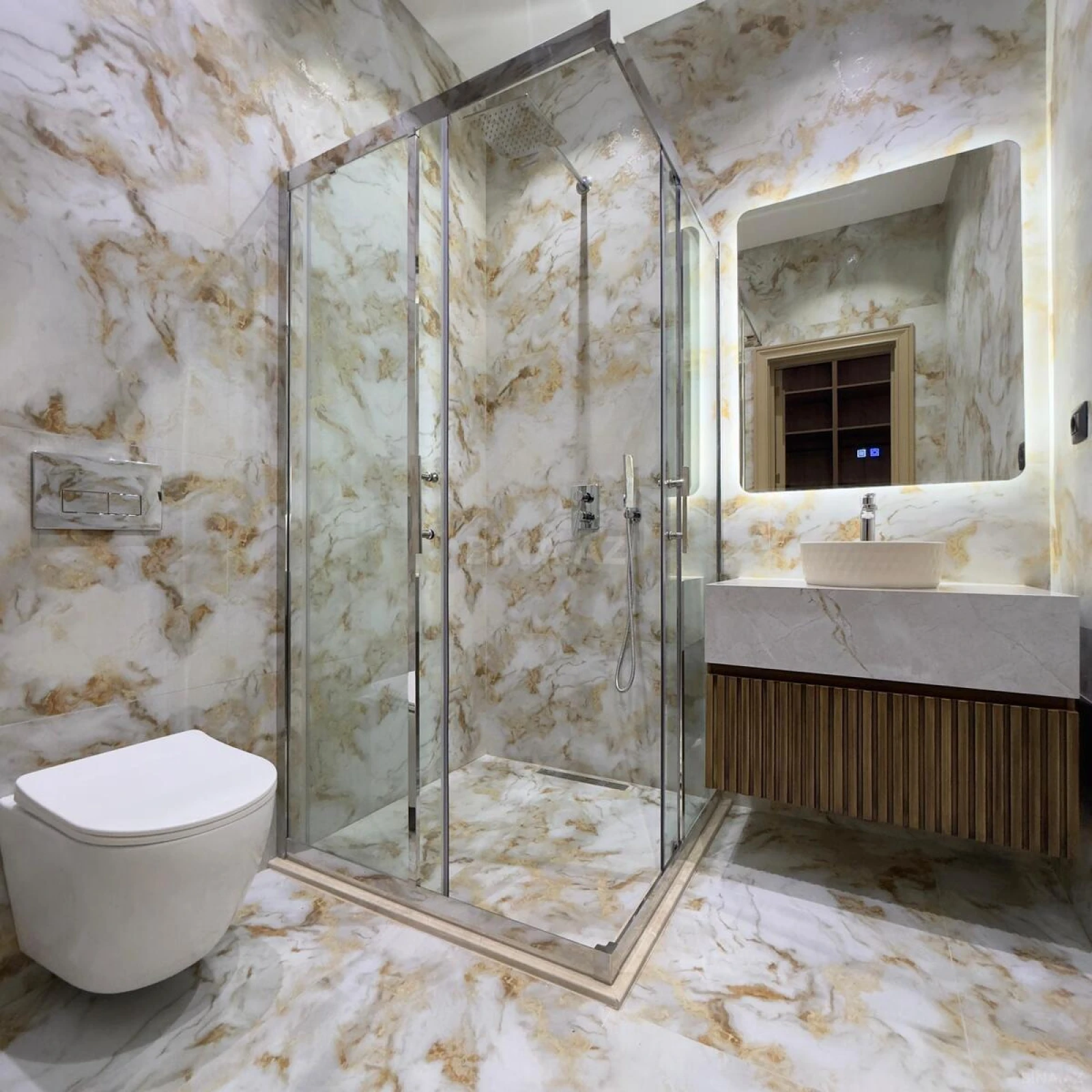 Satılır 6 otaqlı həyət evi 400 m²