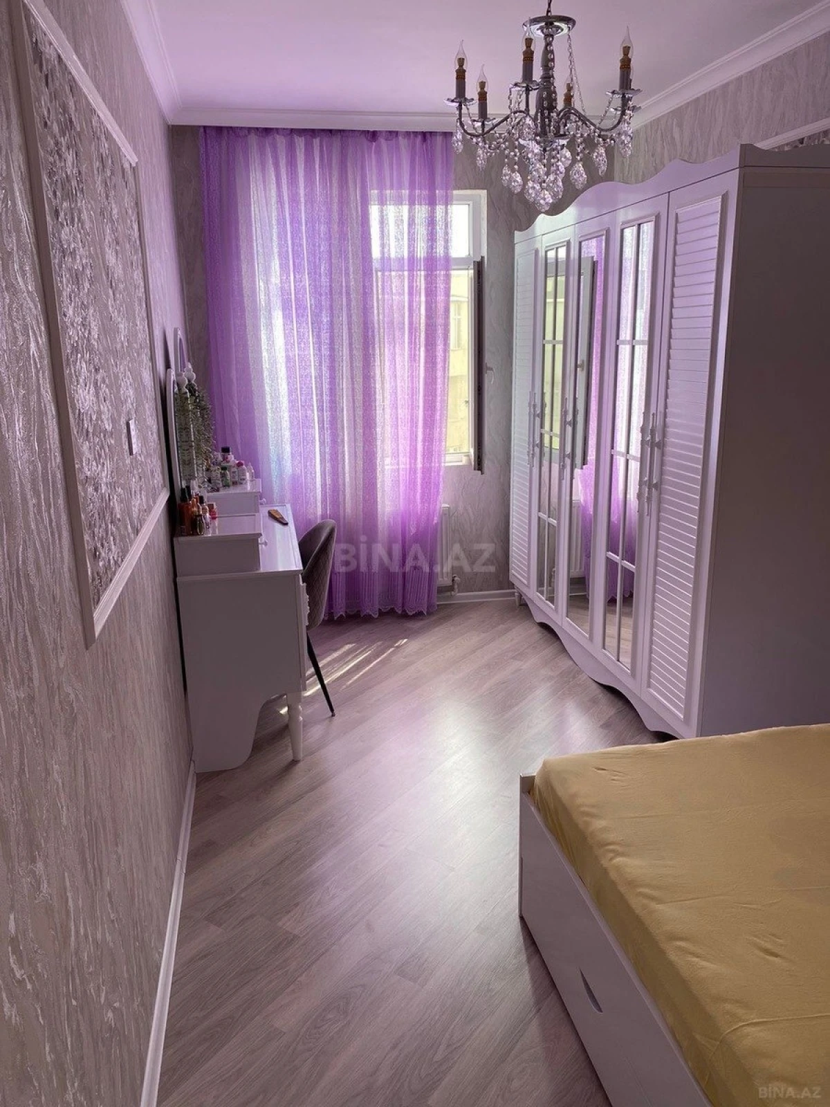 Satılır 3 otaqlı mənzil 70 m²