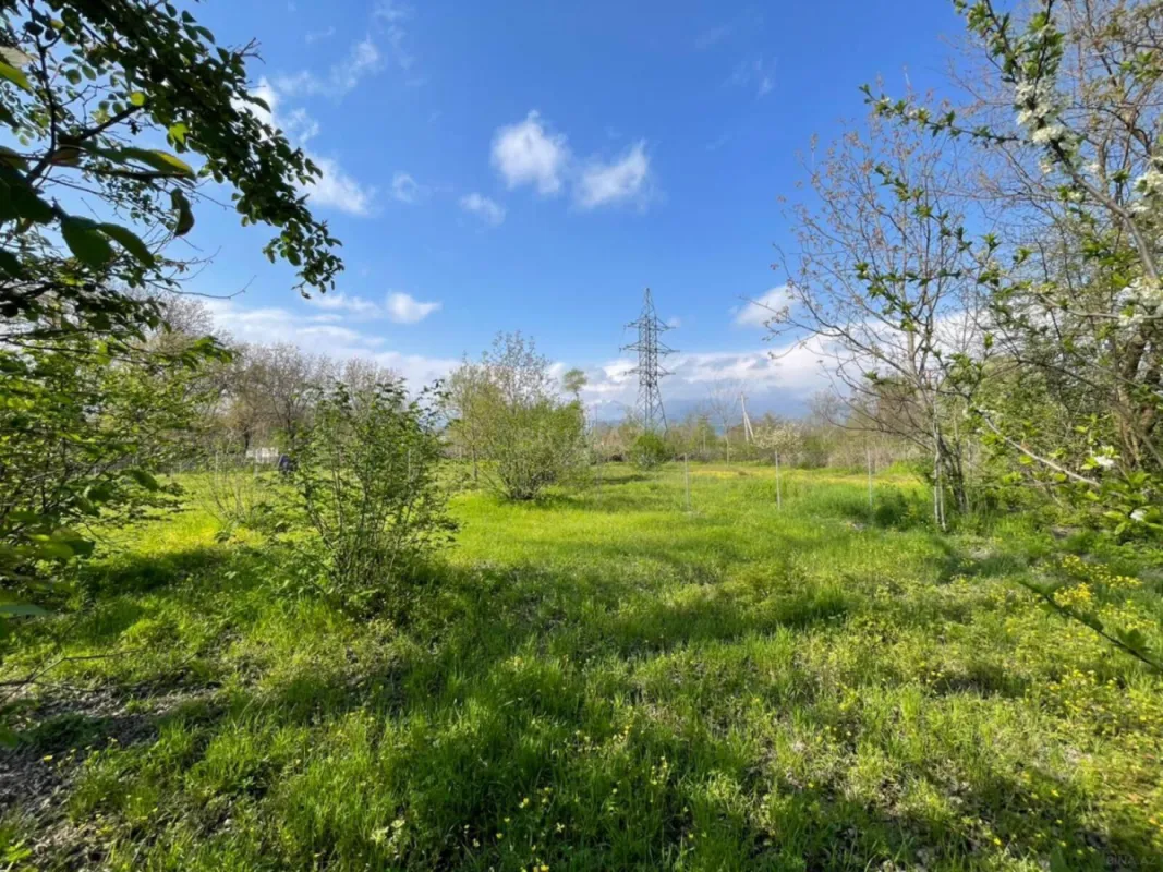 Satılır torpaq sahəsi 15 m²