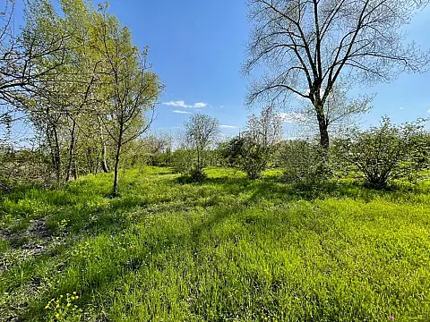 Satılır torpaq sahəsi 15 m²