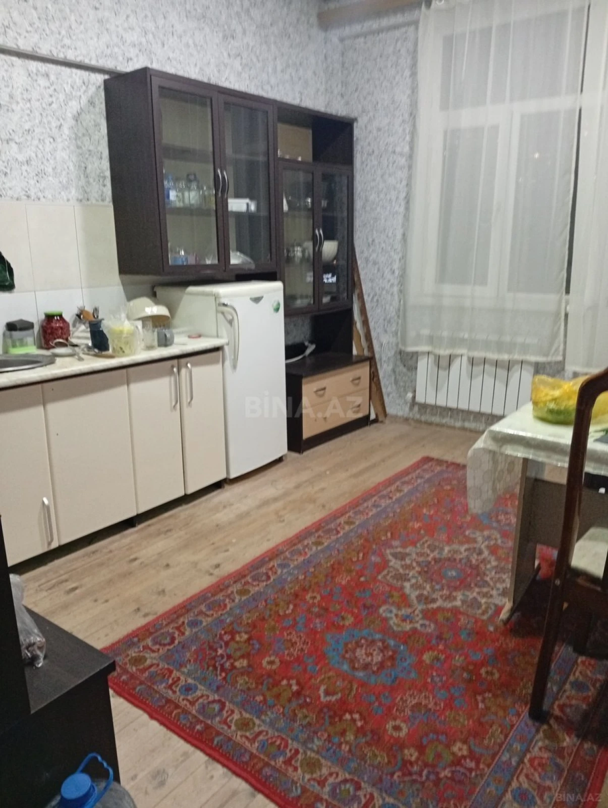 Kirayə verilir 2 otaqlı mənzil 60 m²