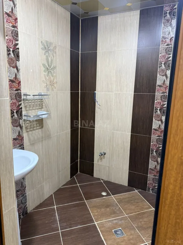 Kirayə verilir 2 otaqlı mənzil 75 m²