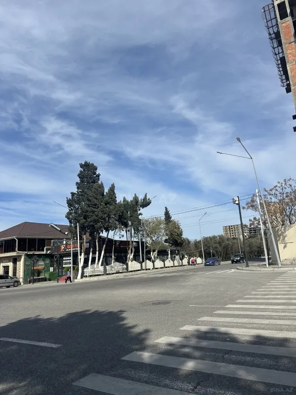 Satılır 3 otaqlı mənzil 109 m²