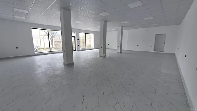 Satılır obyekt 200 m²