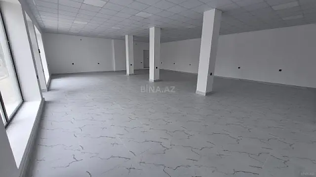 Satılır obyekt 200 m²