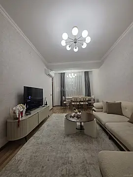 Satılır 2 otaqlı mənzil 63 m²