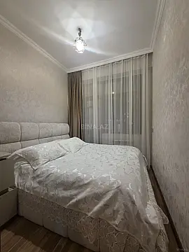 Satılır 2 otaqlı mənzil 63 m²