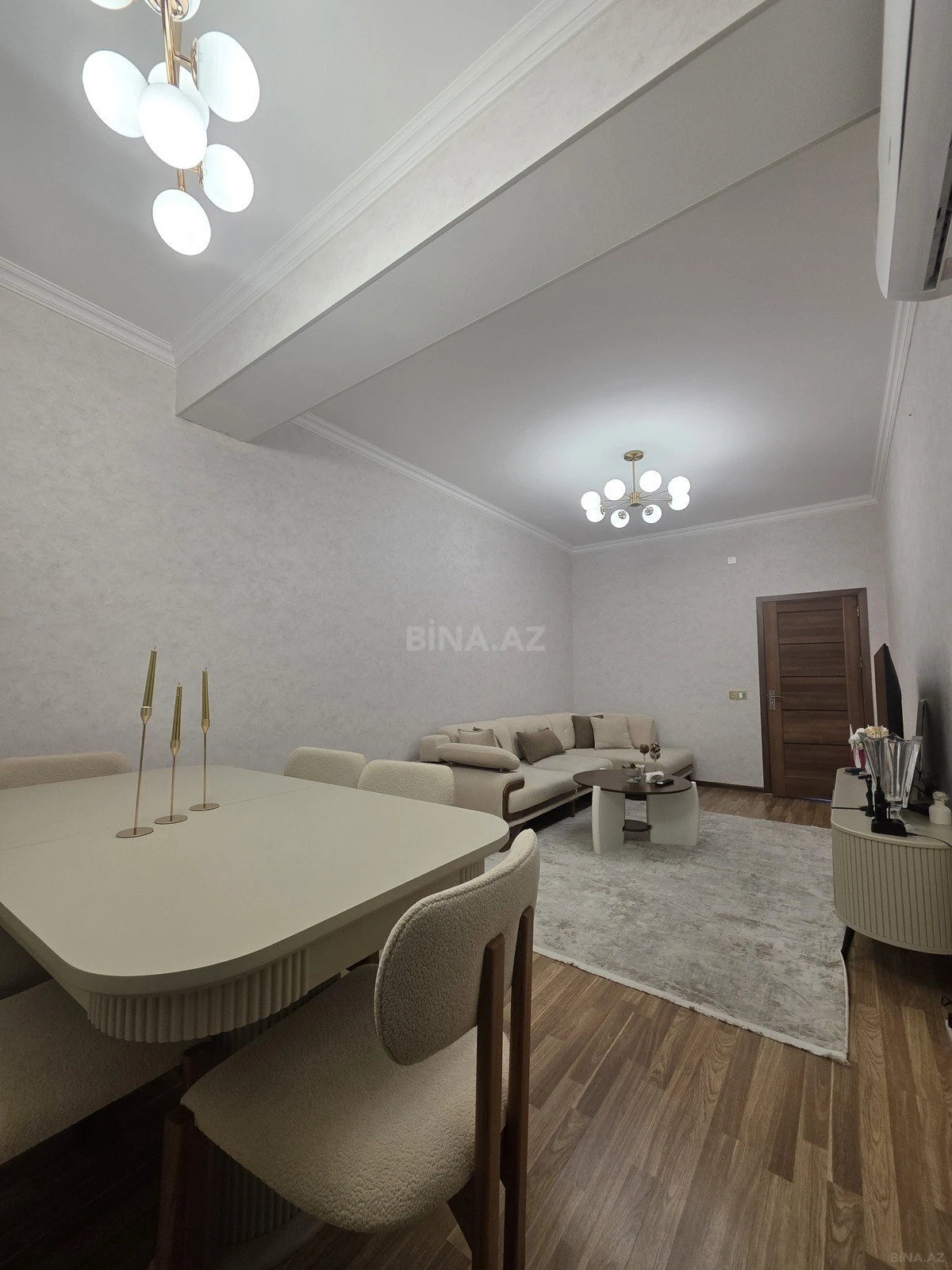 Satılır 2 otaqlı mənzil 63 m²
