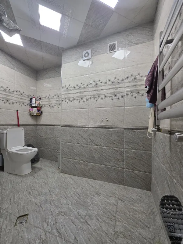 Satılır 2 otaqlı mənzil 63 m²
