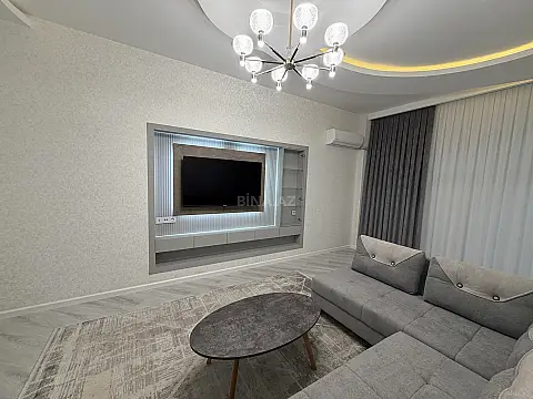 Kirayə verilir 2 otaqlı mənzil 65 m²