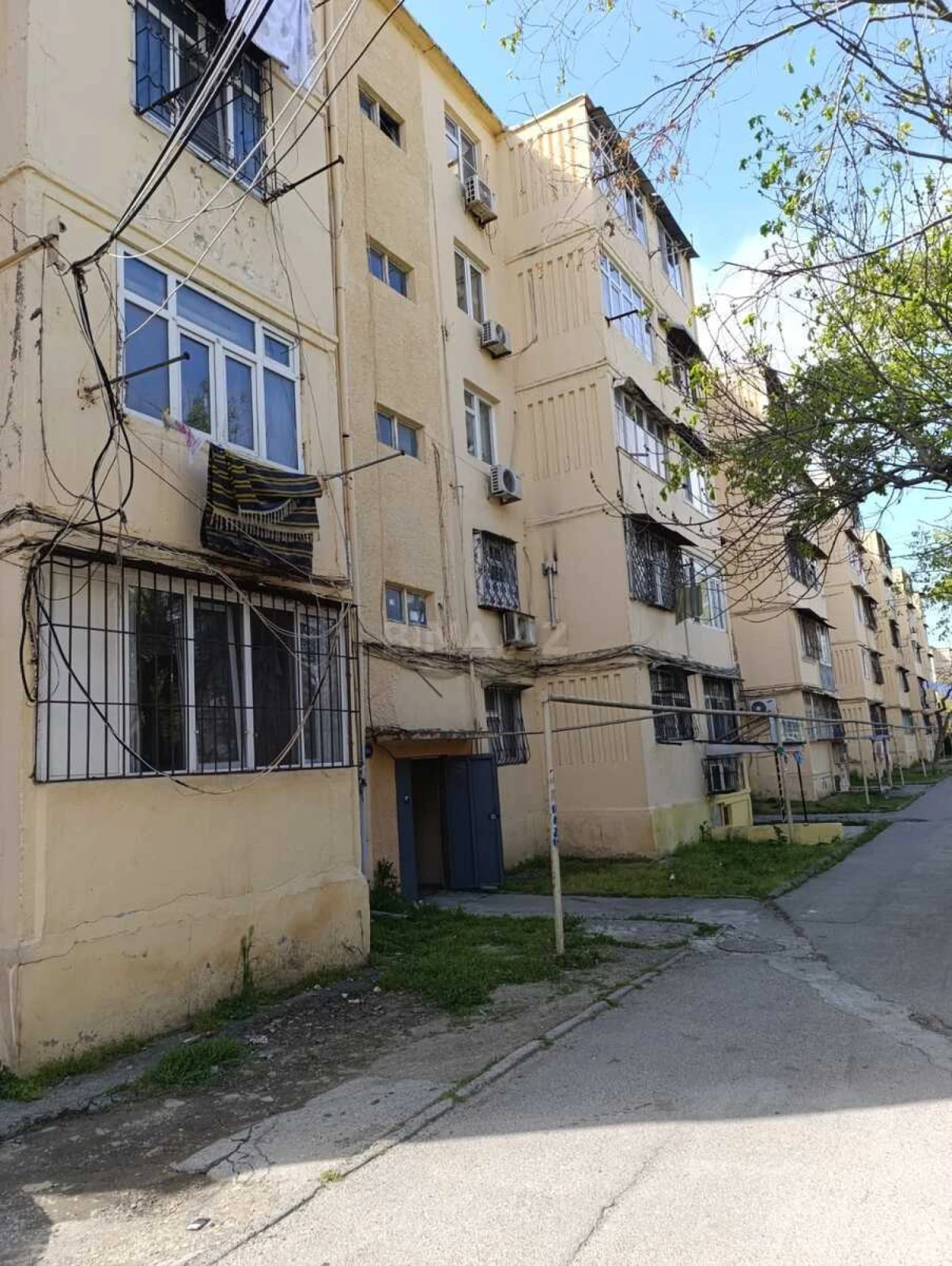 Satılır 1 otaqlı mənzil 35 m²