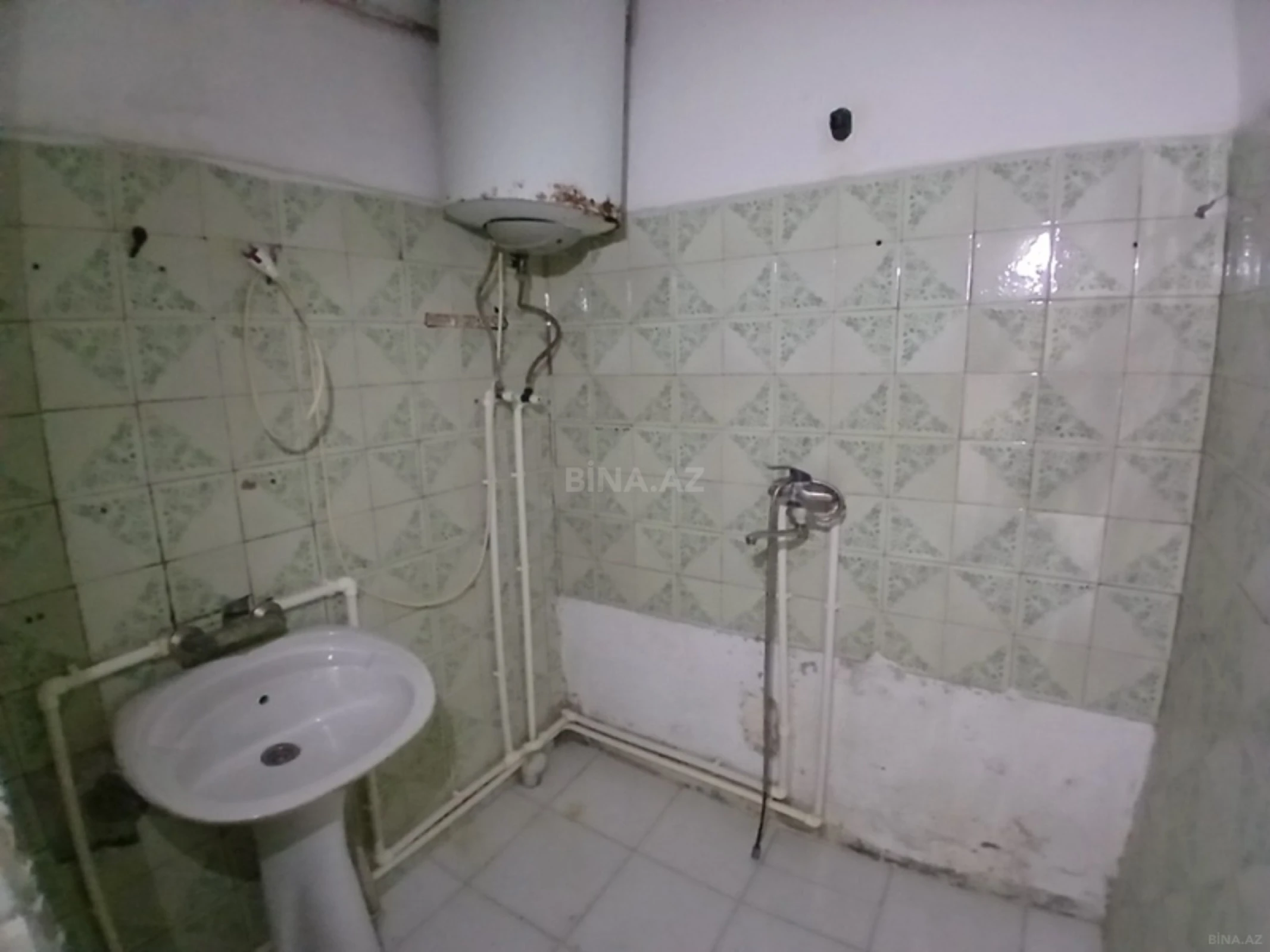 Satılır 2 otaqlı mənzil 52 m²