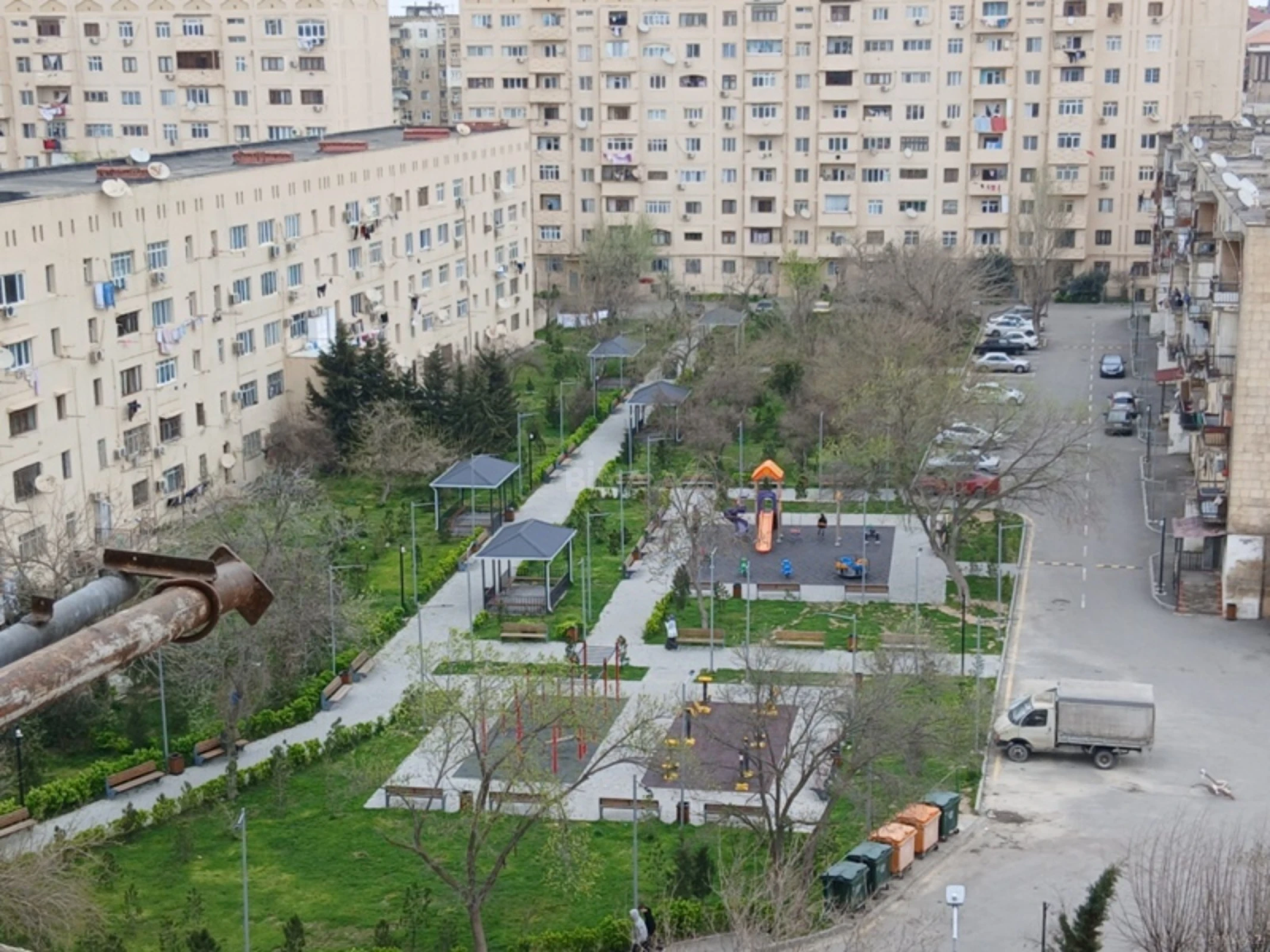 Satılır 2 otaqlı mənzil 52 m²